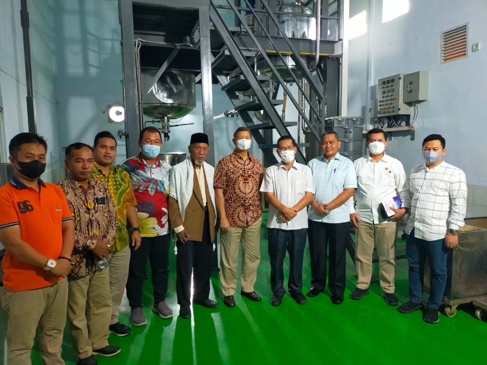 Hasim Djojohadikusumo Appreciates and Praises Snakehead Fish Cultivation - 2